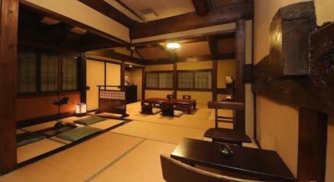 百年古民家いろり宿飛騨屋