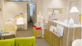 モワメーム(Moi-meme) - バストアップ＆全身ケア専門