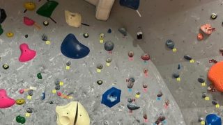 ボルダリングジム ロックガーデン神戸